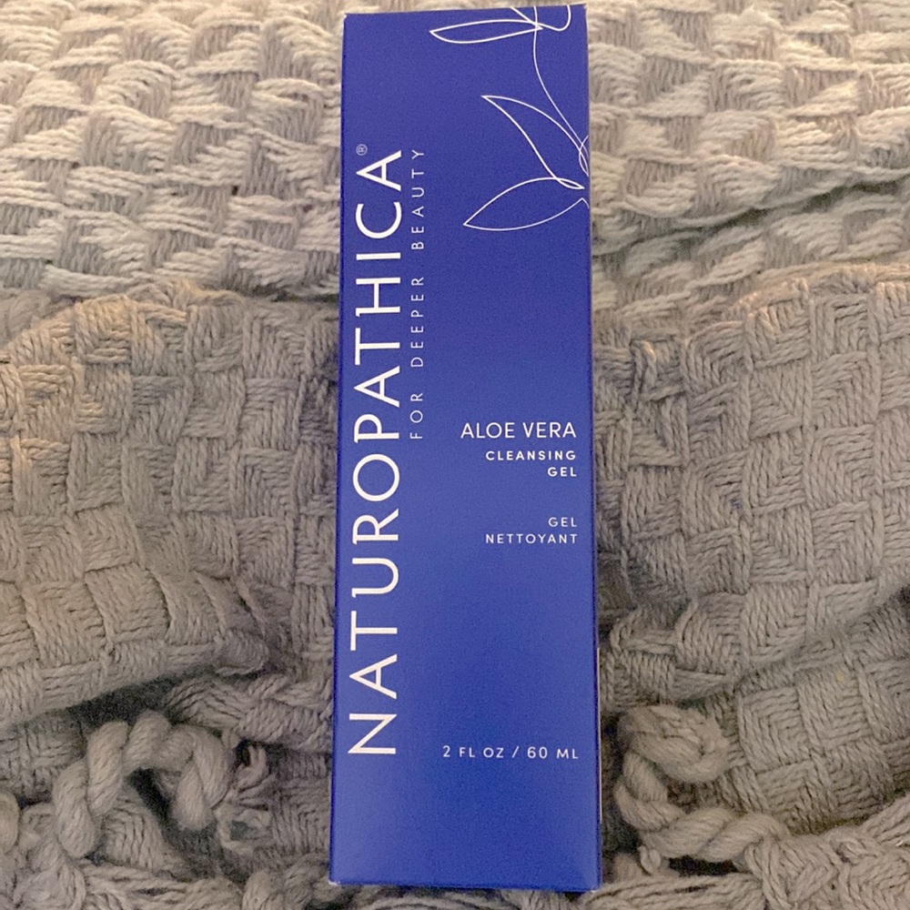NWT Naturopathica Aloe Vera Cleansing Gel Retail price $20.00! Travel size!